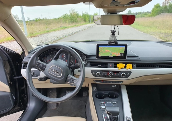 Audi A4 cena 107000 przebieg: 65505, rok produkcji 2019 z Myszków małe 79